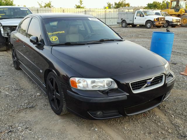 YV1RH52Y742383228 - 2004 VOLVO S60 R BLACK photo 1