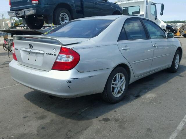 4T1BE32K74U865861 - 2004 TOYOTA CAMRY LE SILVER photo 4