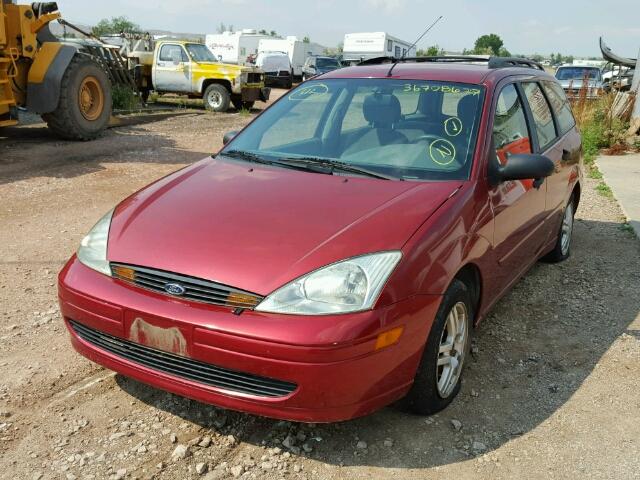 1FAFP36321W329215 - 2001 FORD FOCUS SE MAROON photo 2