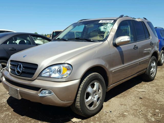 4JGAB57E04A496300 - 2004 MERCEDES-BENZ ML 350 TAN photo 2