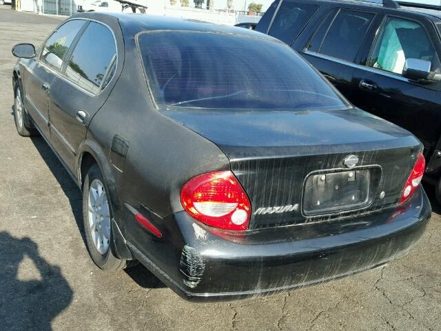 JN1CA31D11T828915 - 2001 NISSAN MAXIMA GXE BLACK photo 3