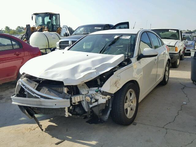 1G1PC5SB1D7106688 - 2013 CHEVROLET CRUZE LT WHITE photo 2