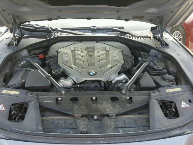 WBAKA835X9CY34684 - 2009 BMW 750 I GRAY photo 7