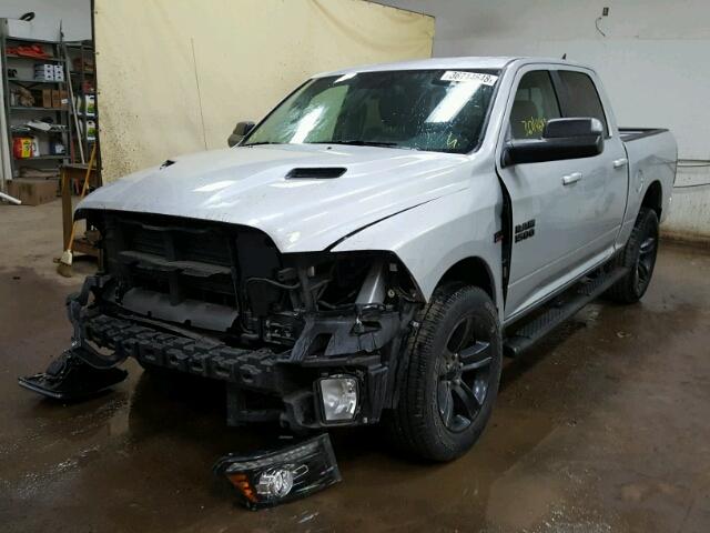 1C6RR7MT9HS788973 - 2017 RAM 1500 SPORT SILVER photo 2