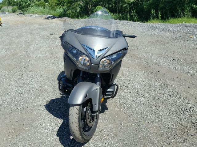 JH2SC6845FK200757 - 2015 HONDA GL1800 B GRAY photo 9