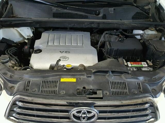 JTEDS43AX82046910 - 2008 TOYOTA HIGHLANDER WHITE photo 7