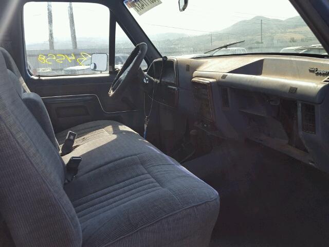 1FTEF26N5LPA17455 - 1990 FORD F250 BLUE photo 5