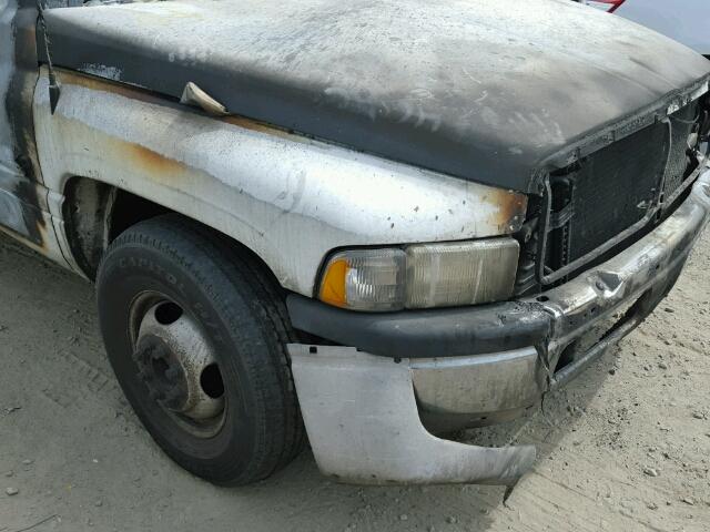 3B7MC33D2VM582132 - 1997 DODGE RAM 3500 WHITE photo 10