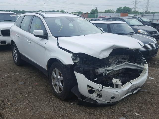 YV4982DL9A2080661 - 2010 VOLVO XC60 3.2 WHITE photo 1