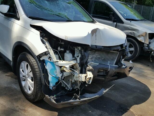 5J6RM3H79CL027709 - 2012 HONDA CR-V EXL WHITE photo 9