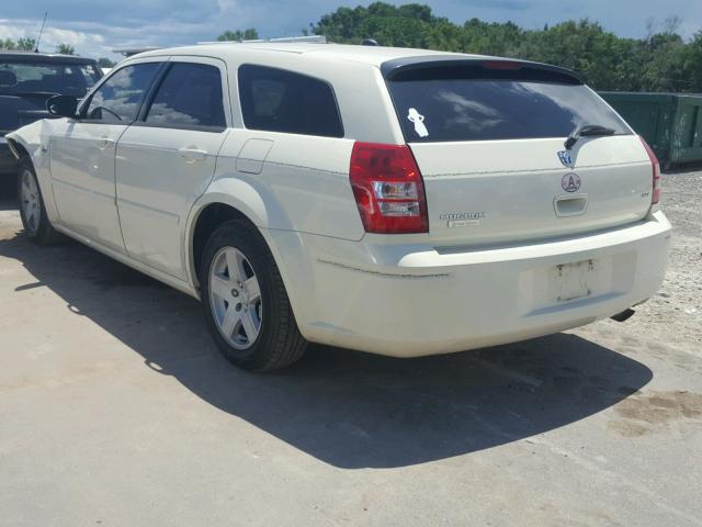 2D4FV48V05H605967 - 2005 DODGE MAGNUM SXT BEIGE photo 3