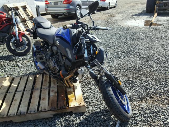 JYARM27E3JA000977 - 2018 YAMAHA MT07 BLUE photo 1