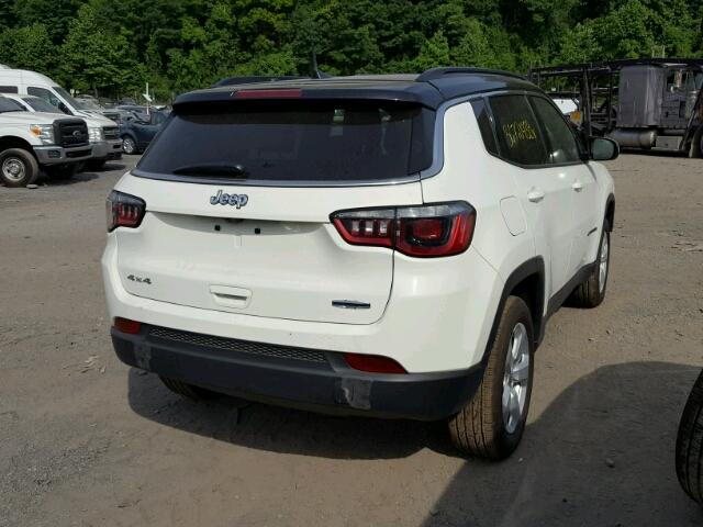 3C4NJDBB7JT231877 - 2018 JEEP COMPASS LA Weiß Foto 4