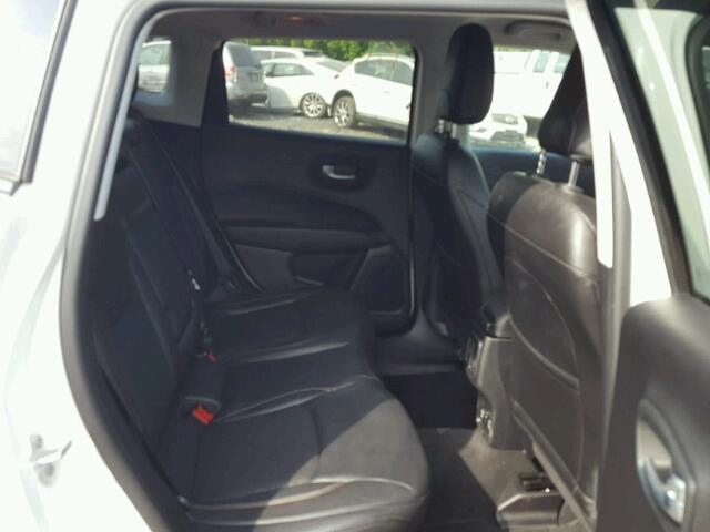 3C4NJDBB7JT231877 - 2018 JEEP COMPASS LA Weiß Foto 6