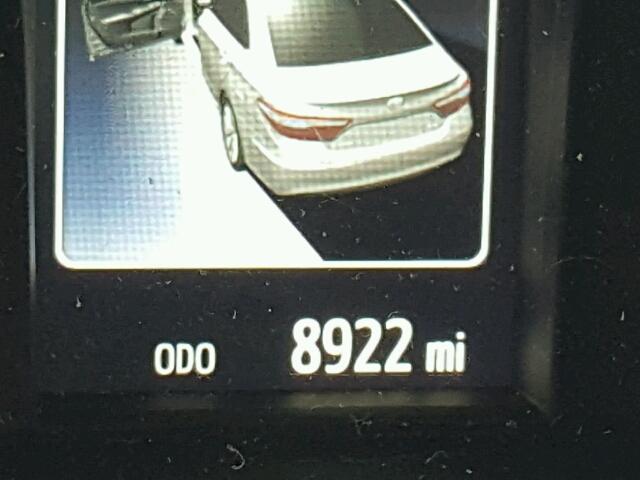 4T4BF1FK3GR568575 - 2016 TOYOTA CAMRY LE 银色 照片 8