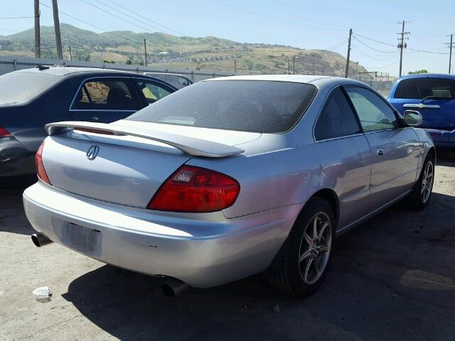 19UYA42721A036352 - 2001 ACURA 3.2CL TYPE SILVER photo 4