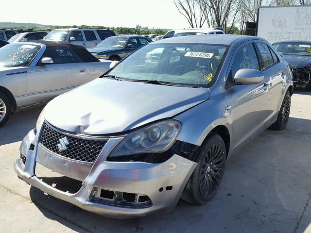 JS2RE9A37C6100156 - 2012 SUZUKI KIZASHI SE GRAY photo 2