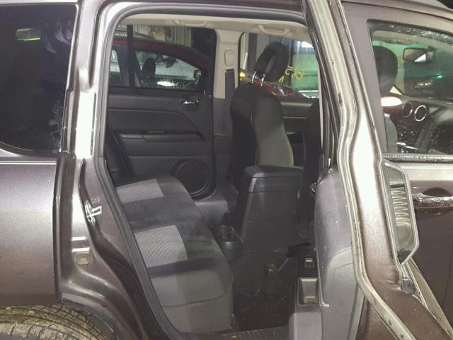 1C4NJDBB2GD551879 - 2016 JEEP COMPASS SP GRAY photo 6