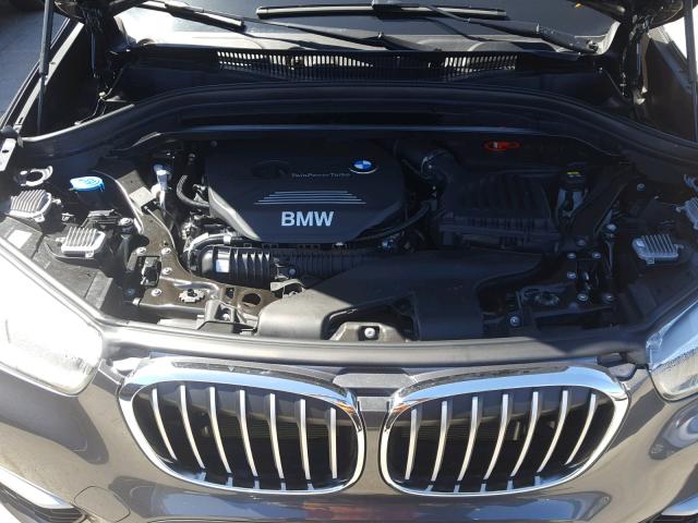 WBXHT3Z39H4A56831 - 2017 BMW X1 XDRIVE2 Графитовый фото 7