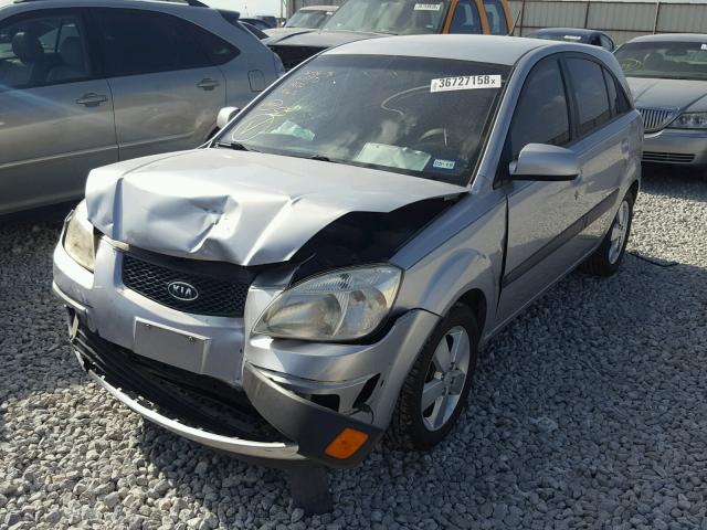 KNADE163776233162 - 2007 KIA RIO 5 SX SILVER photo 2