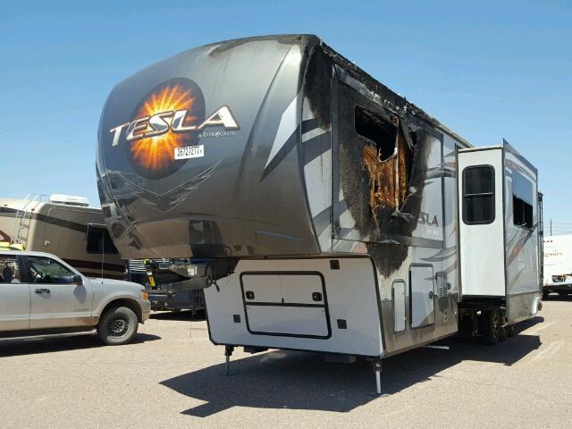 5ZWFH1E3XF1002046 - 2015 OTHE 5TH WHEEL TWO TONE photo 2