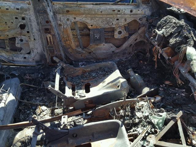 1G2NF52E82C261781 - 2002 PONTIAC GRAND AM S BURN photo 5