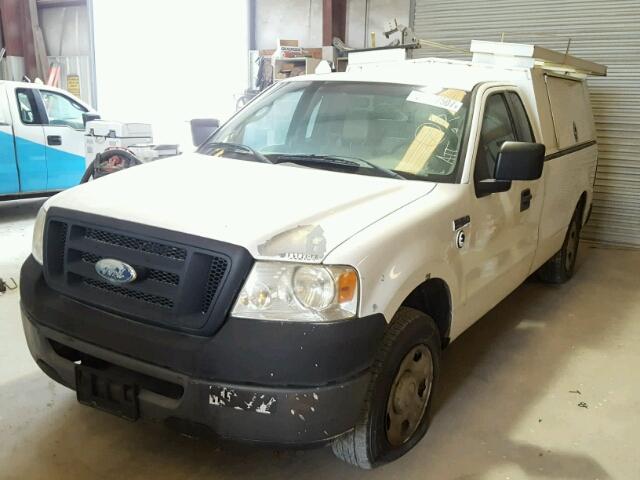 1FTRF12258KB70235 - 2008 FORD F150 WHITE photo 2