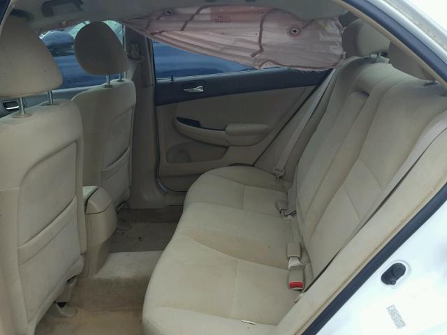 1HGCM56377A132713 - 2007 HONDA ACCORD SE WHITE photo 6