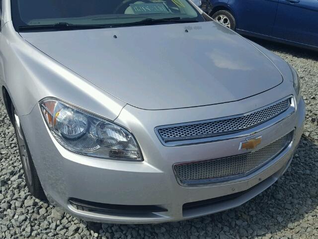1G1ZA5E05CF383339 - 2012 CHEVROLET MALIBU LS 银色 照片 9