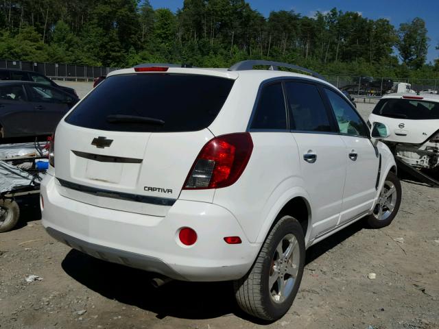 3GNAL3EK5DS566832 - 2013 CHEVROLET CAPTIVA LT WHITE photo 4