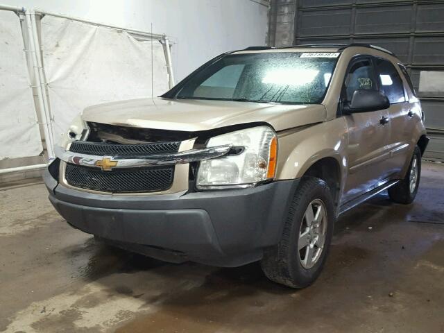 2CNDL23F956065072 - 2005 CHEVROLET EQUINOX LS GOLD photo 2