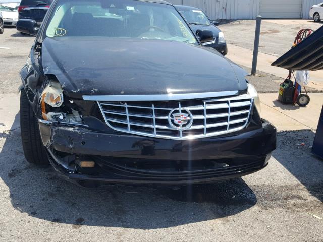 1G6KP5ES2BU106637 - 2011 CADILLAC DTS PLATIN BLACK photo 9