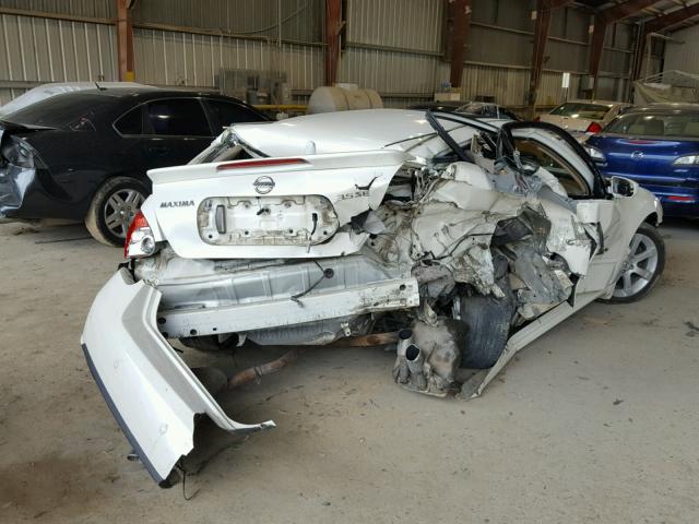 1N4BA41E07C865640 - 2007 NISSAN MAXIMA SE WHITE photo 4