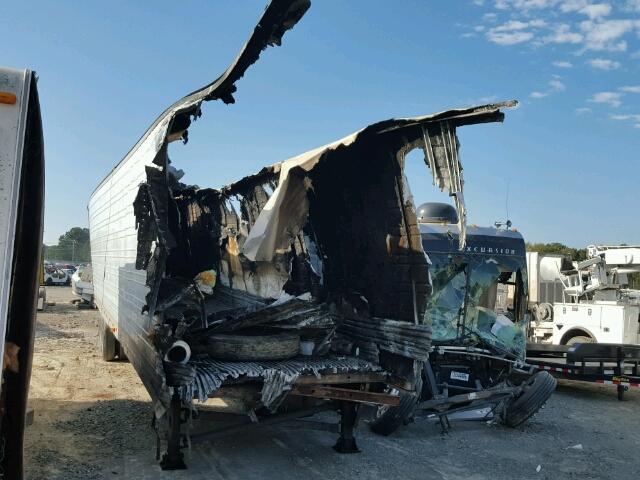 1UYVS25381U638314 - 2001 UTILITY TRAILER BURN photo 1