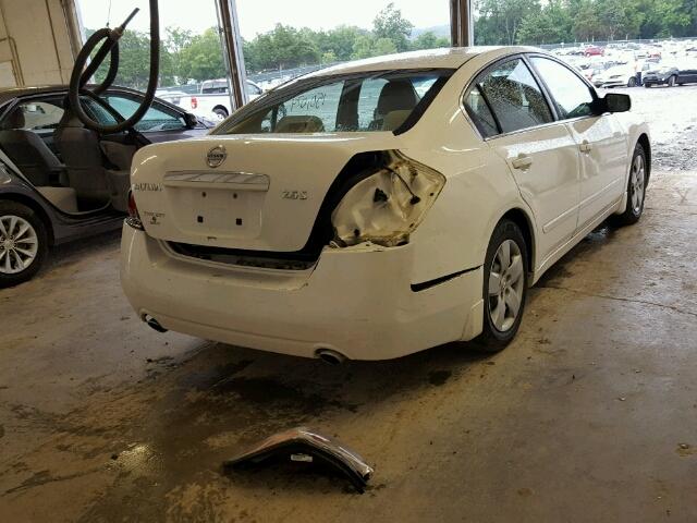 1N4AL21E27N430987 - 2007 NISSAN ALTIMA 2.5 WHITE photo 4