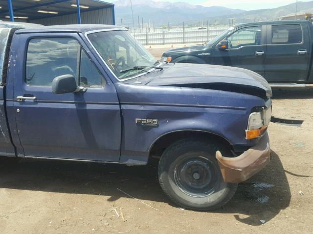 2FTHF25H7SCA14775 - 1995 FORD F250 BLUE photo 9