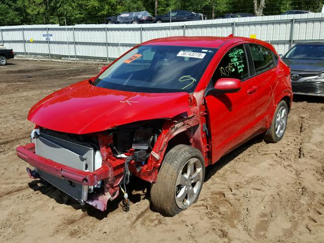 3CZRU5H3XHG707793 - 2017 HONDA HR-V LX RED photo 2