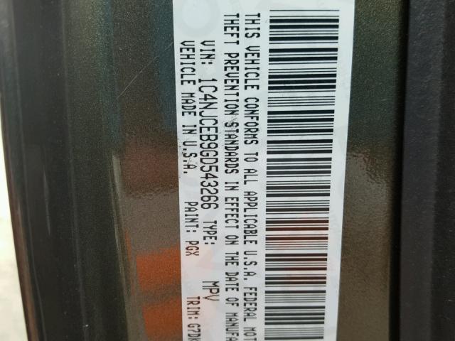 1C4NJCEB9GD543266 - 2016 JEEP COMPASS LA 灰色 照片 10