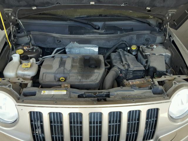 1J8FT47WX8D661177 - 2008 JEEP COMPASS SP GOLD photo 7