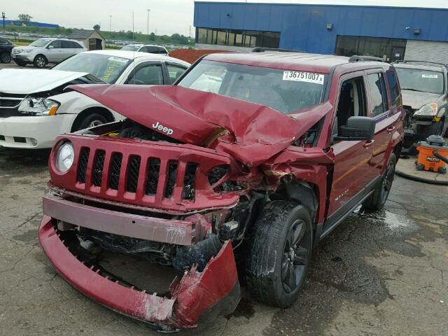 1C4NJPFB2ED512833 - 2014 JEEP PATRIOT LA RED photo 2