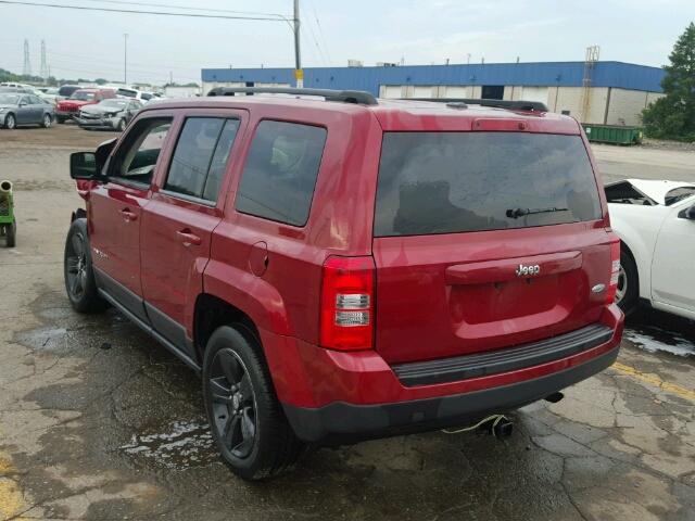 1C4NJPFB2ED512833 - 2014 JEEP PATRIOT LA RED photo 3