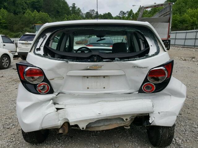 1G1JA6SH3C4199770 - 2012 CHEVROLET SONIC LS 白色 照片 9