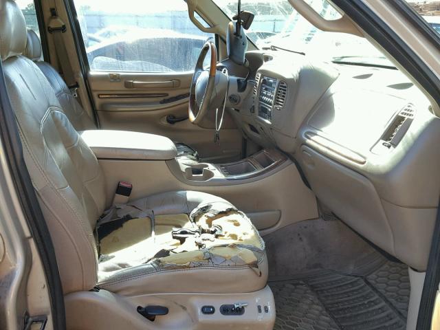 5LMFU28R32LJ12329 - 2002 LINCOLN NAVIGATOR BEIGE photo 5