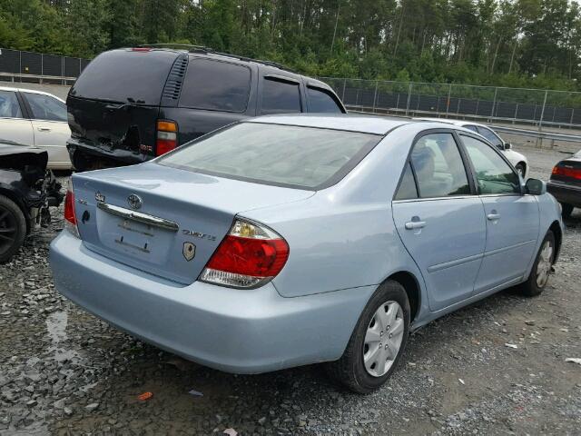 4T1BE32K25U964234 - 2005 TOYOTA CAMRY LE BLUE photo 4