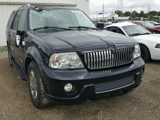 5LMFU28RX4LJ40275 - 2004 LINCOLN NAVIGATOR BLACK photo 1