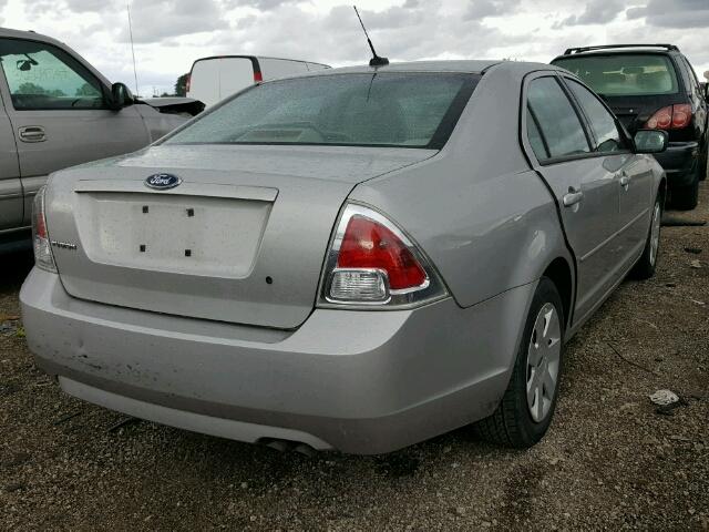 3FAHP06Z68R181921 - 2008 FORD FUSION S SILVER photo 4