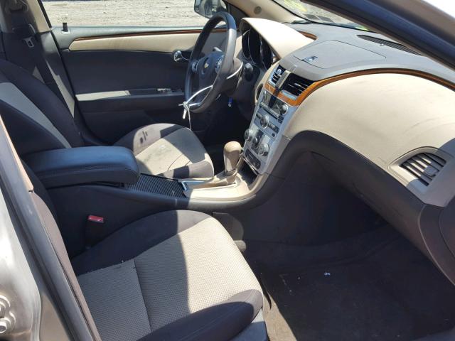 1G1ZC5E05CF291805 - 2012 CHEVROLET MALIBU 1LT 金色 照片 5