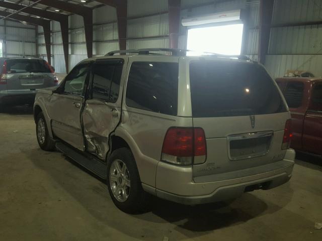 5LMEU68H24ZJ35112 - 2004 LINCOLN AVIATOR 银色 照片 3