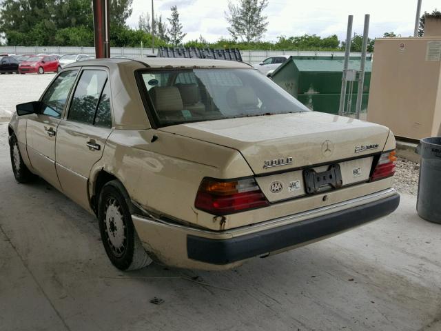 WDBEB28D0LB172846 - 1990 MERCEDES-BENZ 300 D CREAM photo 3