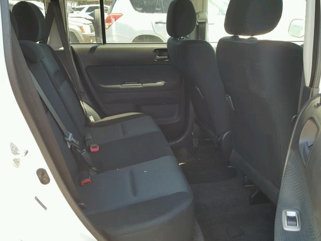 JTLKT324X64066806 - 2006 TOYOTA SCION XB Ақ фото 6